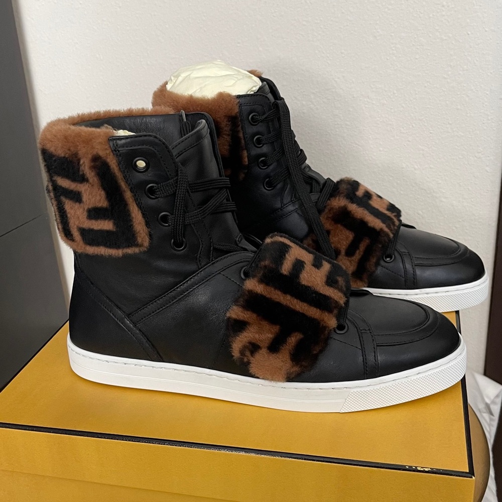 Fendi women fur high-top sneakers size 39